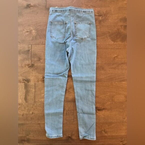 PrettyLittleThing Women's Light Wash Disco Skinny Jeans, Size 10 - Picture 4 of 10